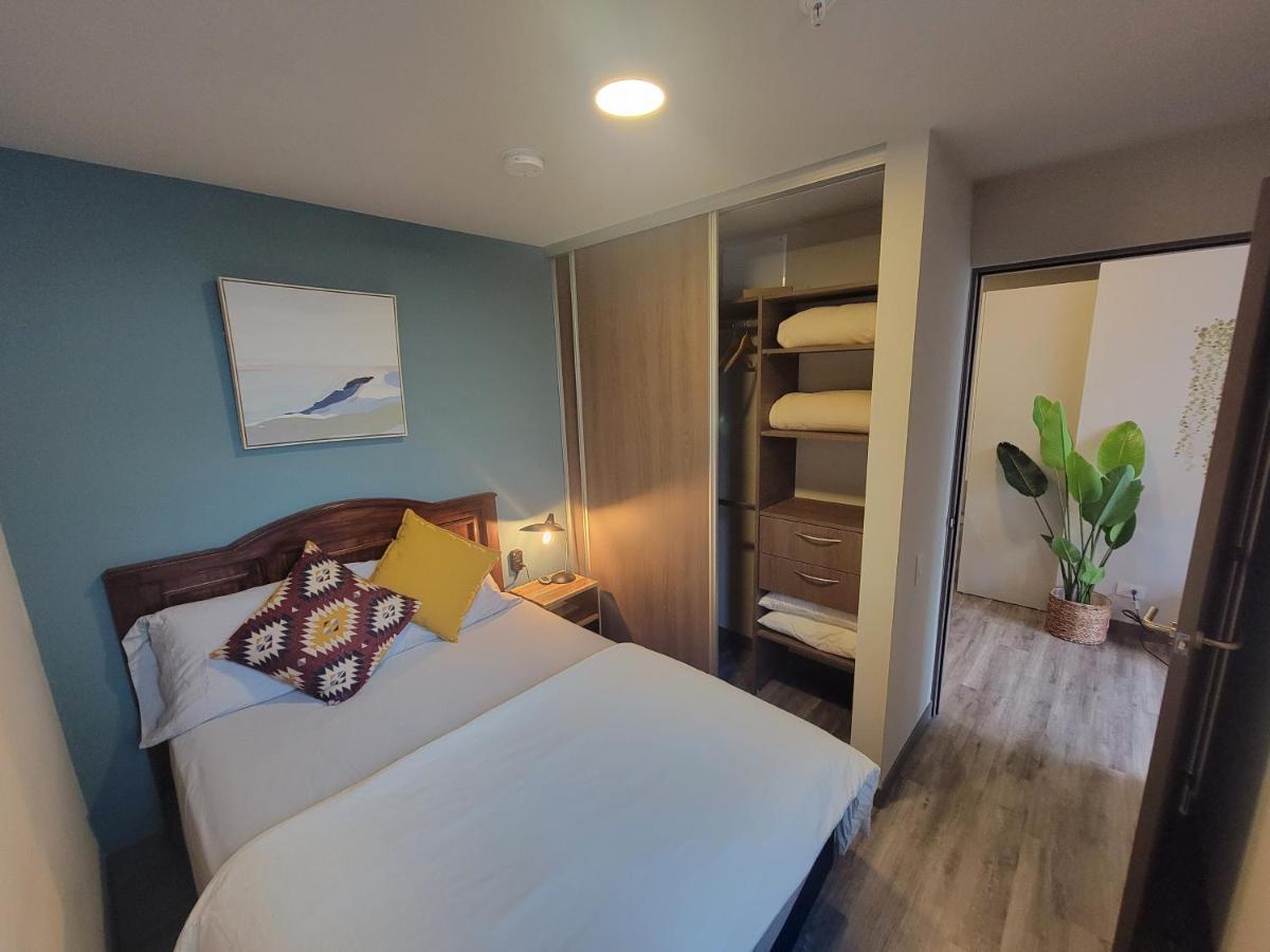 Cosmopolitan Apt 1407, 5 Star Facilities, 15M Sjo Airport, Parking, Pool, Gym San Jose  Luaran gambar